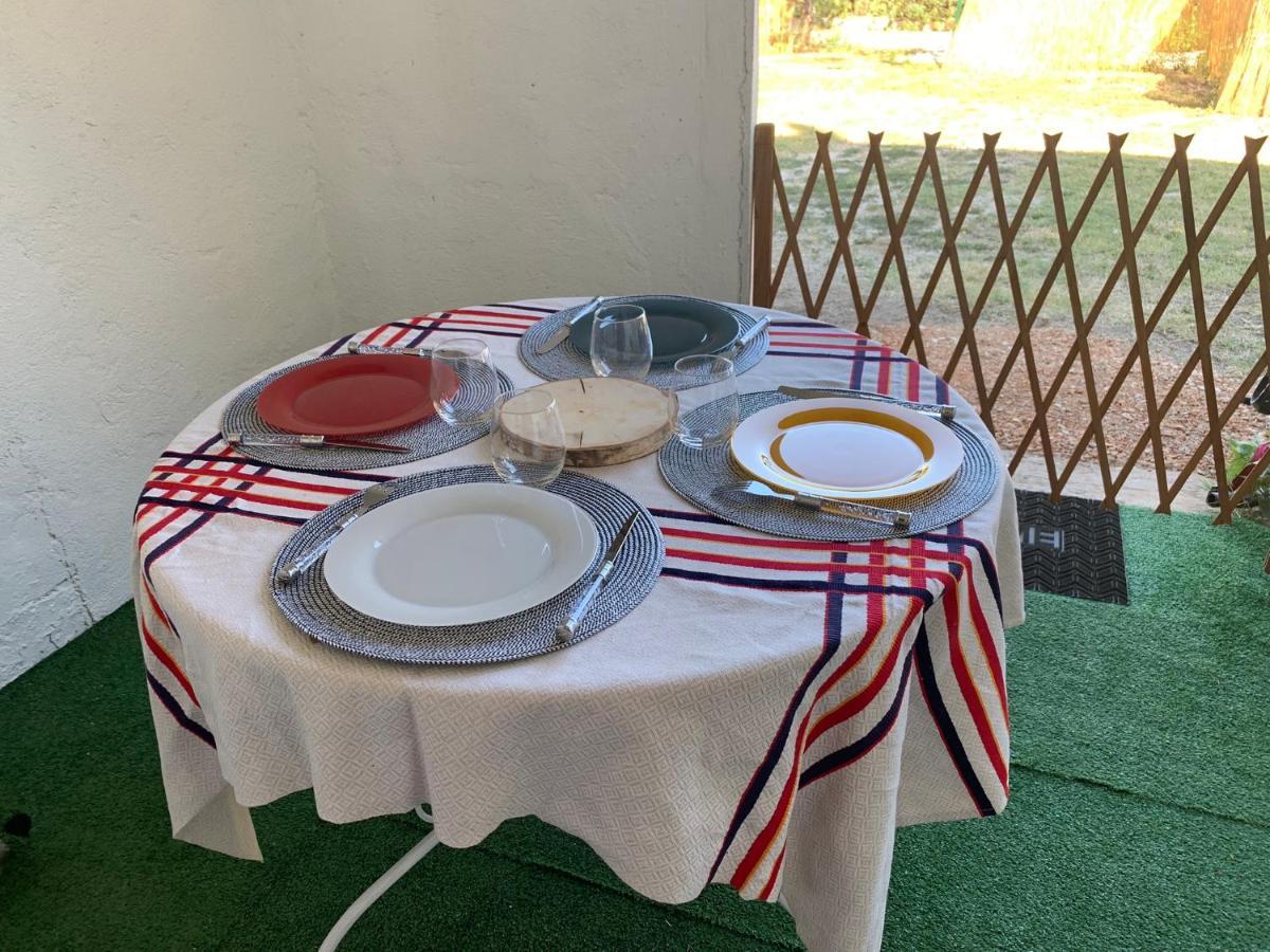 Apartament L'Almanarre Hyères Zewnętrze zdjęcie