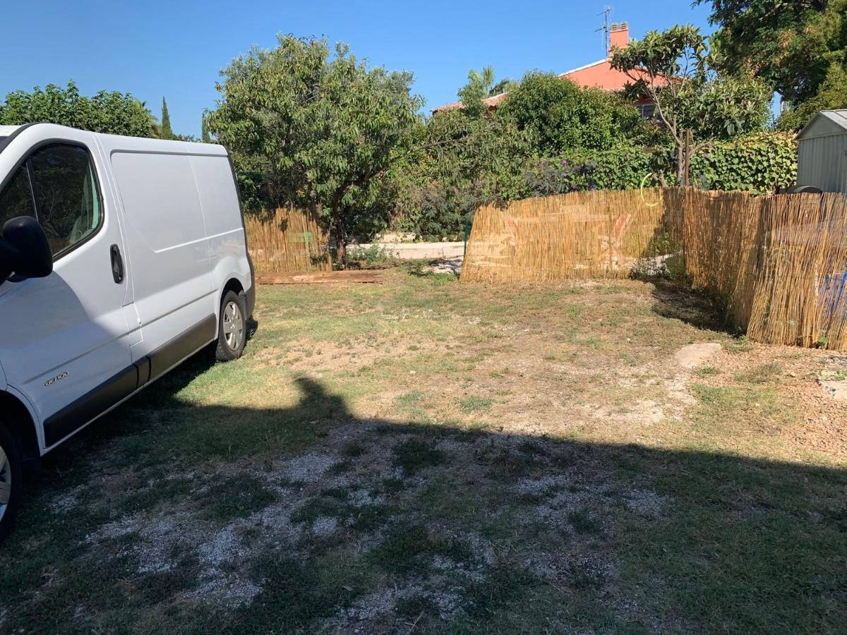 Apartament L'Almanarre Hyères Zewnętrze zdjęcie